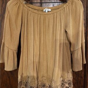 Moa Moa Brown Off-Shoulder Blouse with Lace Detail